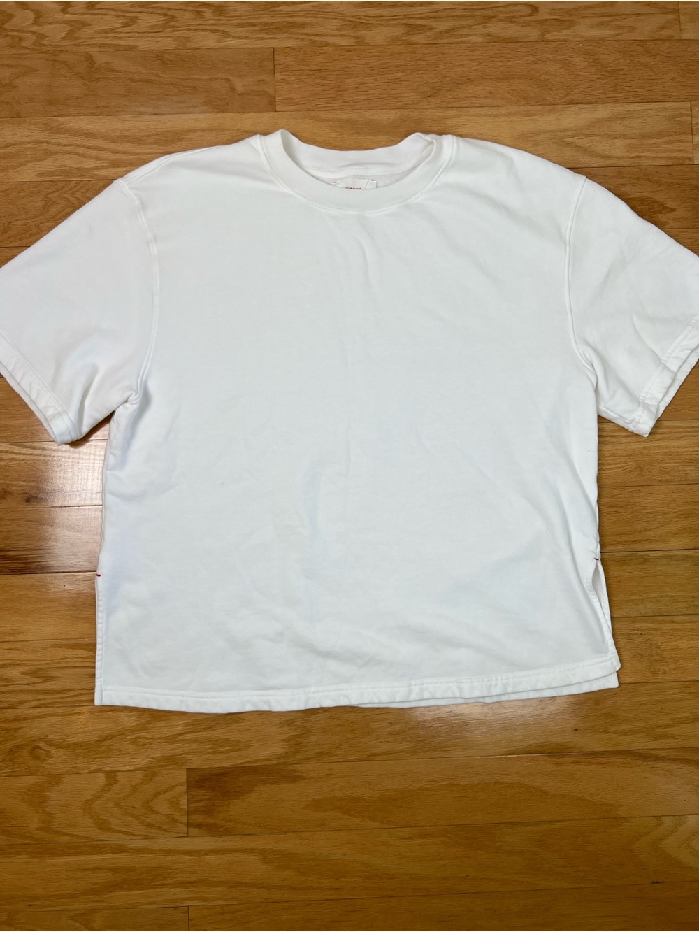 Xรญrena Callie White French Terry Short Sleeve Sweatshirt Size L Unisex